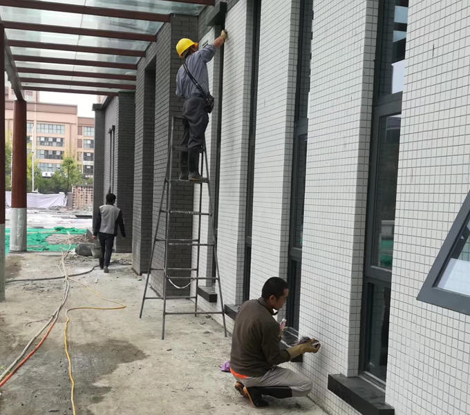 新楼盘新建筑外墙清洗、建筑清洗工作